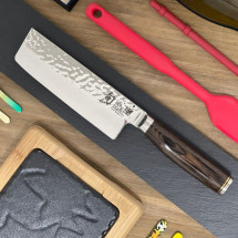 Cuchillo Nakiri Kai Shun Premier 14 cm | Acero Damasco 32 Ca...