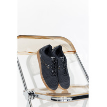Deportivas tachuelas