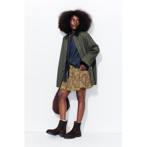 Falda corta de gasa estampada