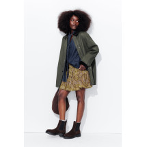 Falda corta de gasa estampada