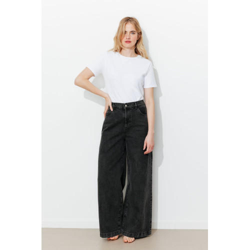 Jean ancho tiro alto CESAR