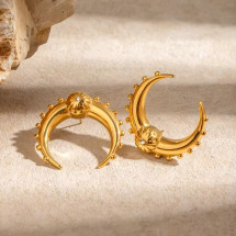 Media Luna Earring