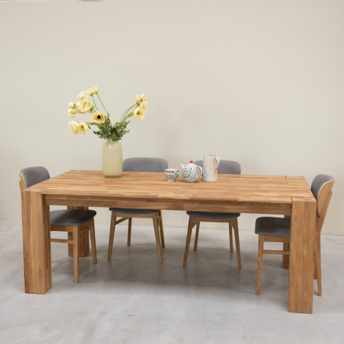 Mesa de comedor de madera maciza de roble Mauritz 3 , 180 x 90 x 75 cm. | NordicStory