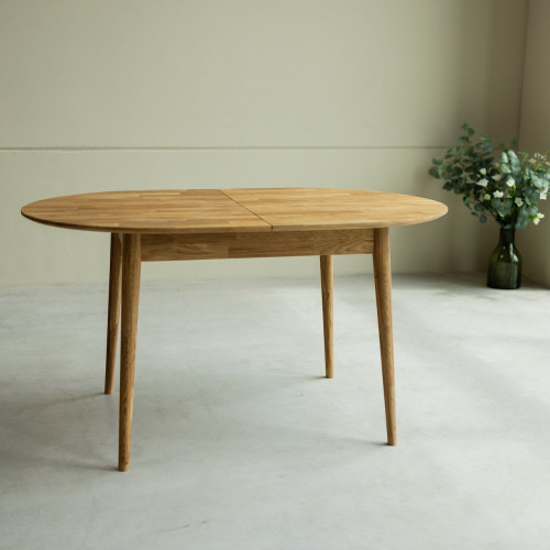 Mesa de comedor ovalada y extensible de madera maciza de roble Escandi 2 | NordicStory