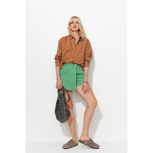 Minifalda pantal&oacute;n