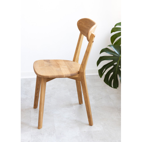 Pack de 2 o 4 Sillas de Comedor de Madera Maciza de Roble Isku | NordicStory