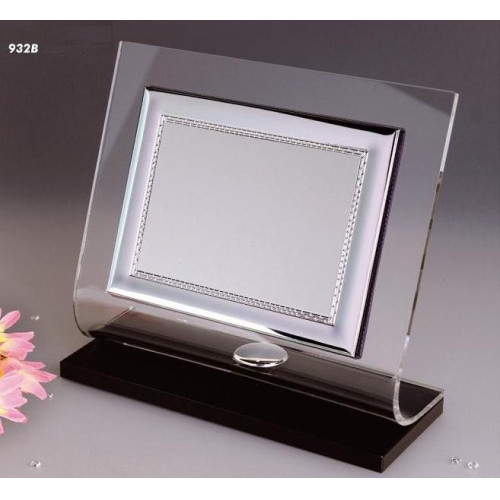 Placa de plateada 21X18 cm con policarbonato 932B