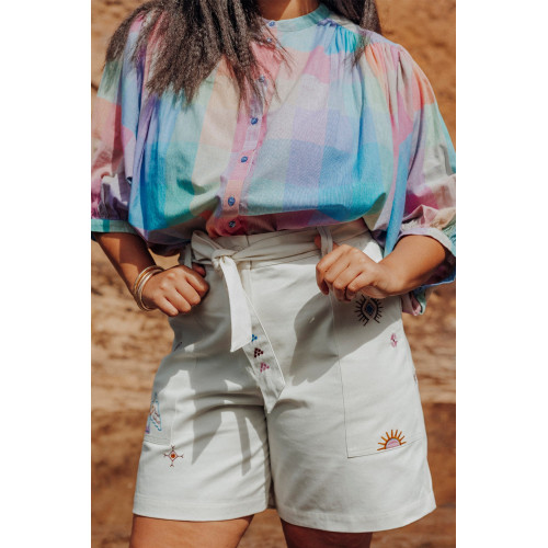 Short bordado sarga de algod&oacute;n