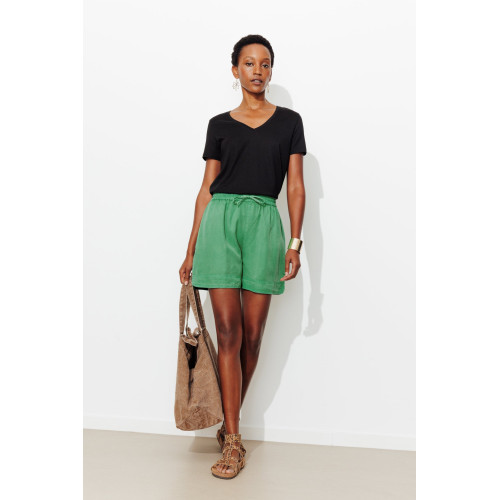 Short liso de lyocell