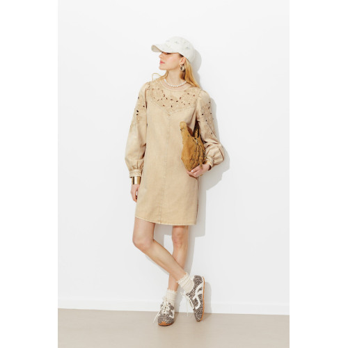 Vestido vaquero bordado